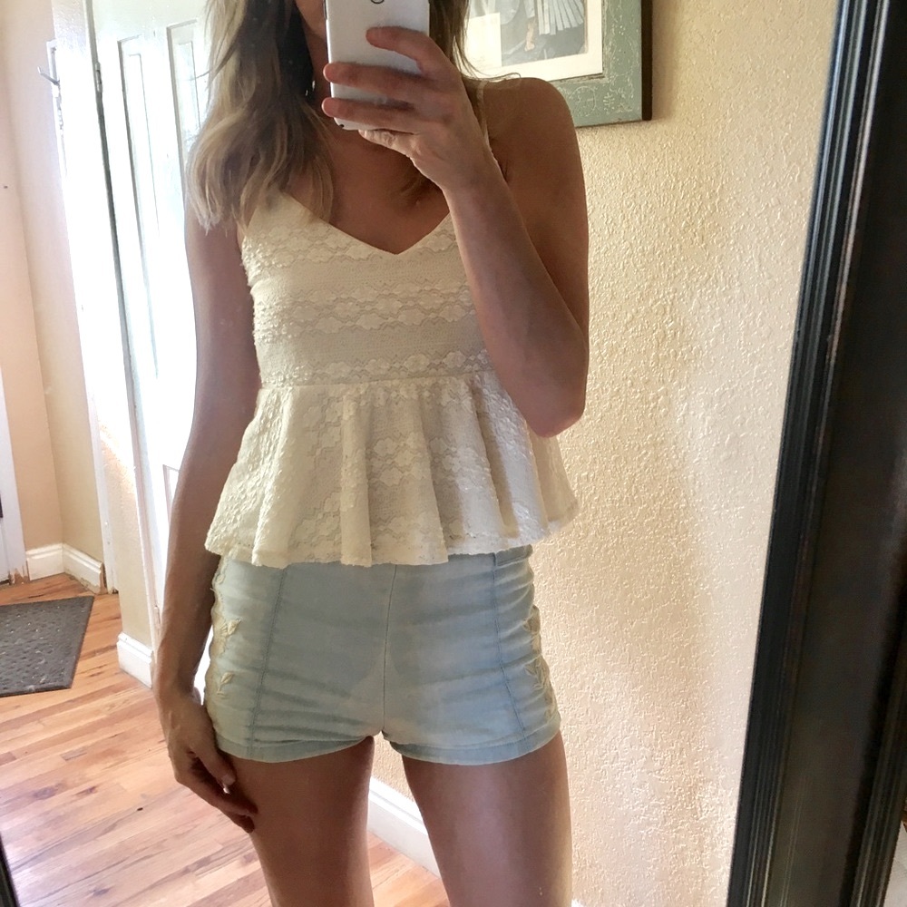 Frenchi white lace Crop Top size LG (fits small)